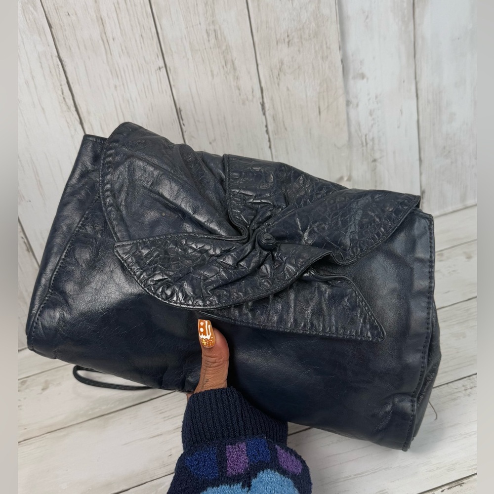 Vintage 1980s Faux Leather Navy Blue Shoulder Bag Clutch Purse Causal Party